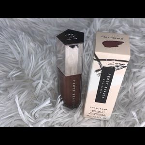 Fenty Beauty Gloss Bomb - Hot Chocolit